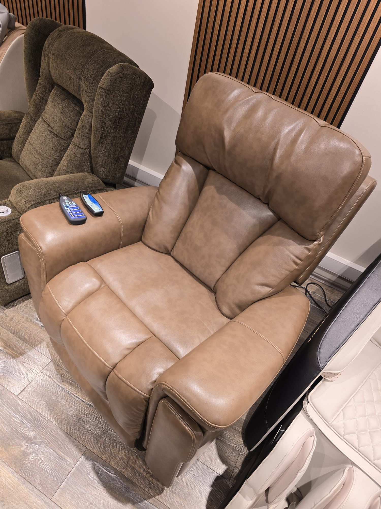 WhatsApp Görsel 2025-11-05 saat 16.00.54_03a3327d